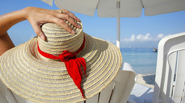 Ζέστη αλλά με αεράκι