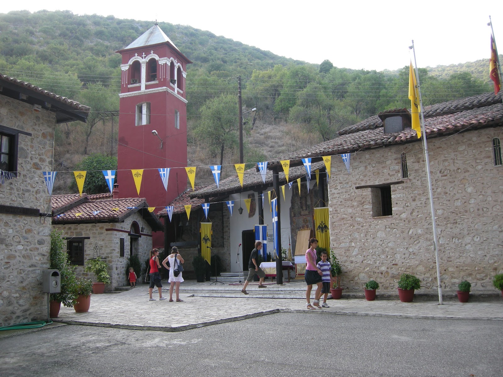 Σπείρα που κλέβει ναούς