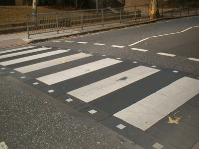 Αυτοκίνητο παρέσυρε 10χρονο