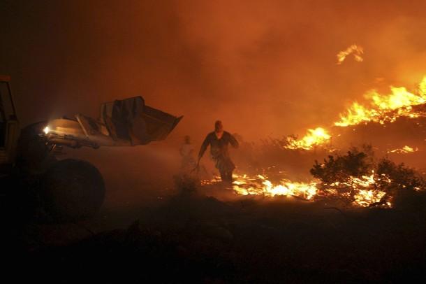 Αναζωπύρωση στη Χίο