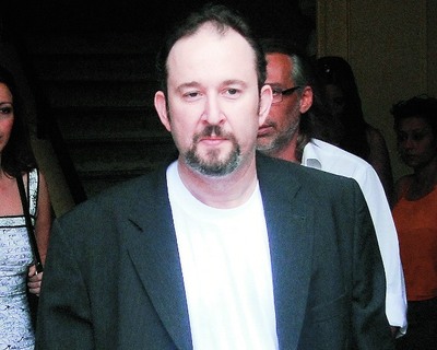 Βιβλίο – φωτιά από τον Παπαμιχαήλ