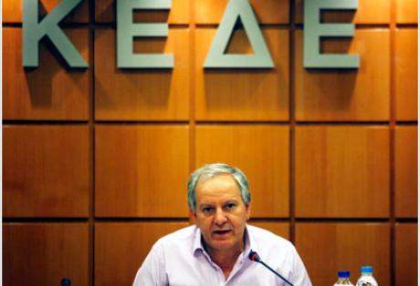 Νέο «λουκέτο» στους Δήμους