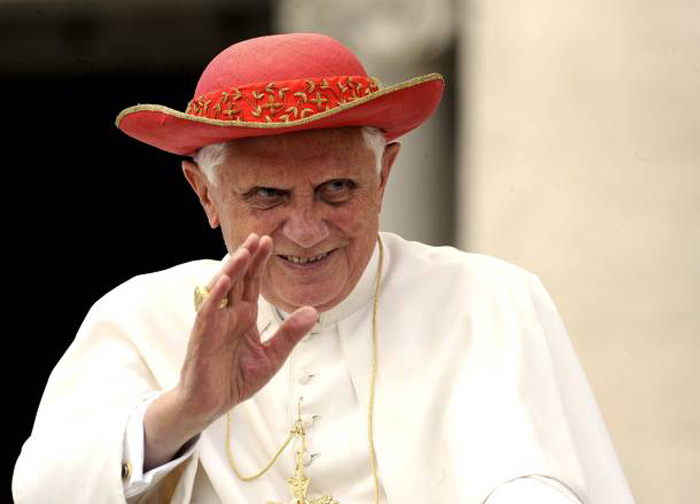 Θα το κάνει ο πάπας Βενέδικτος;