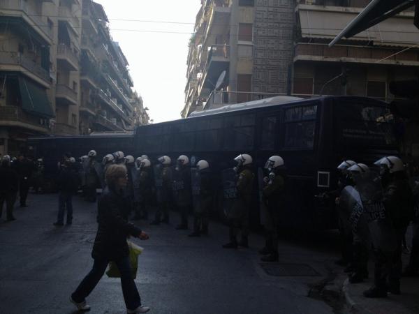 Τώρα-Κλειστή η Πανεπιστημίου