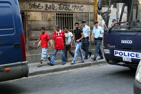 Σκούπα και εκτός Αθηνών