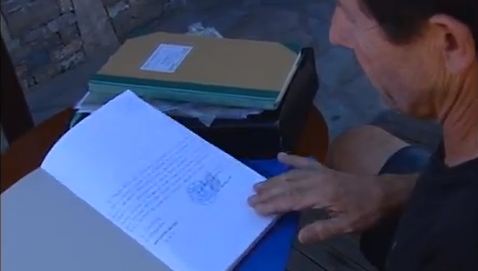 Γράφει ο ίδιος τις παραβάσεις του!