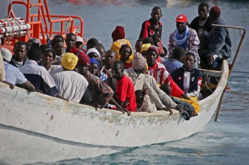 Αυξάνονται οι μετανάστες στη Σάμο