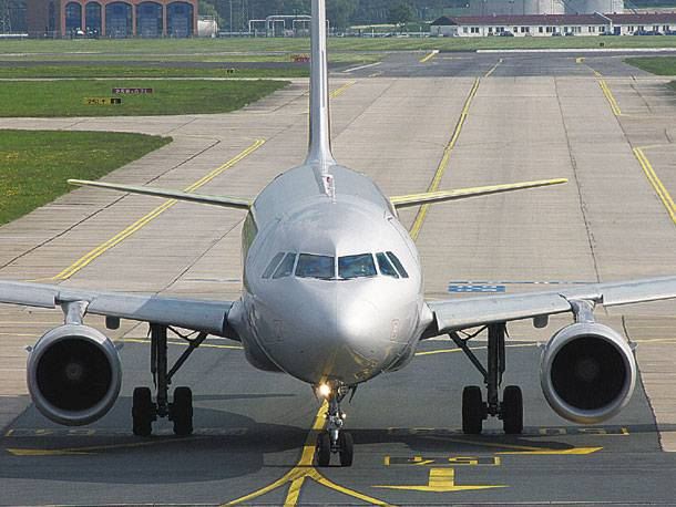 Αναγκαστική προσγείωση αεροσκάφους