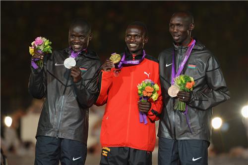 Τίμησαν τους μαραθωνοδρόμους