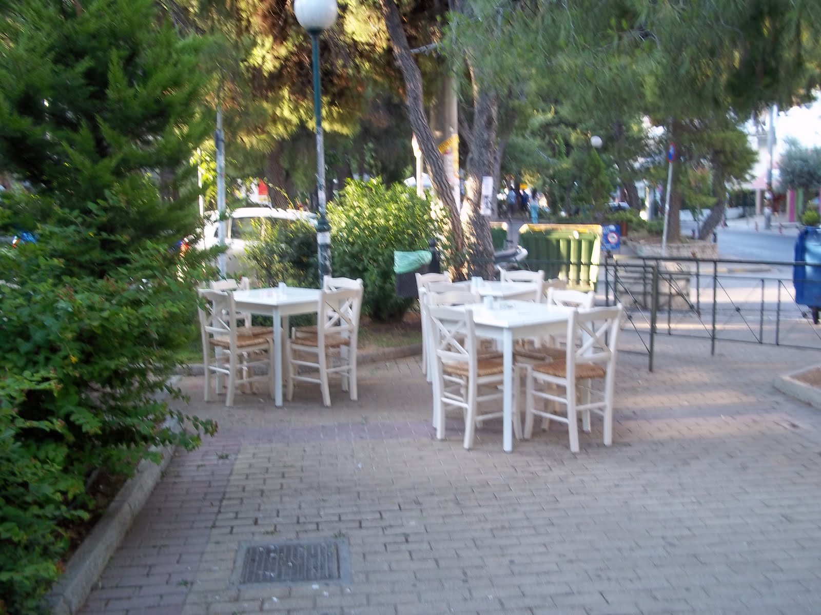 “Σκούπα” για τραπεζοκαθίσματα