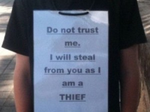 Είναι μάνα αυτή;