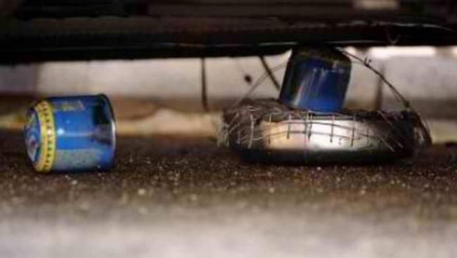 Εξερράγη στα χέρια του βόμβα