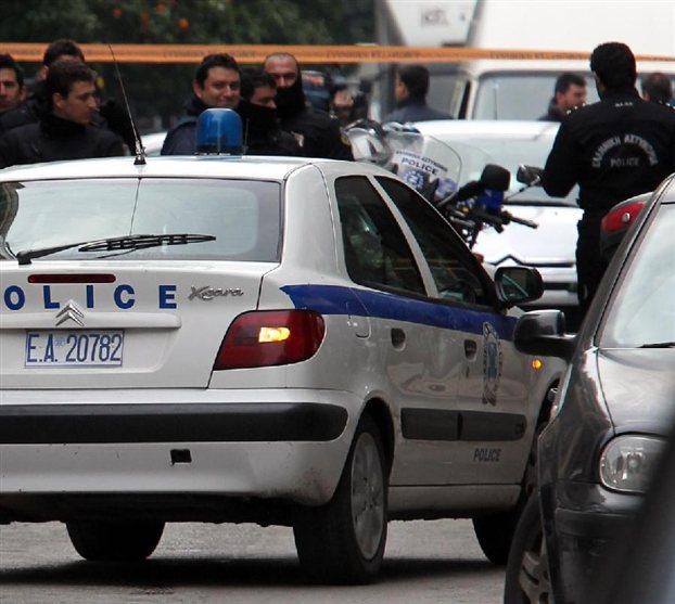 Τον βρήκαν δεμένο και φιμωμένο