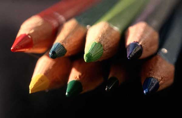 Συγκεντρώνουν σχολικά είδη