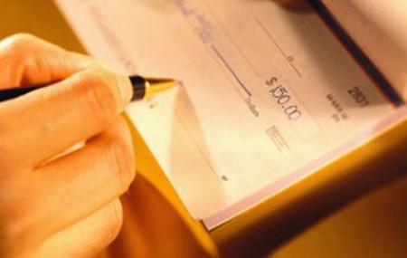 «Σκάνε»… επιταγές