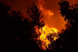 “Μάχη” για 4η ημέρα στη Χίο