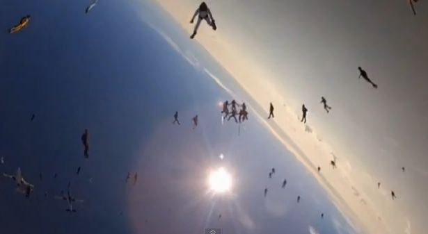 Ρεκόρ στην ελεύθερη πτώση