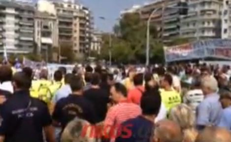 Βίντεο από την πορεία των ένστολων