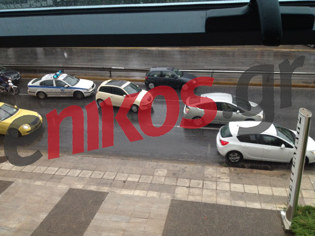 Η βροχή “φόρτωσε” τους δρόμους