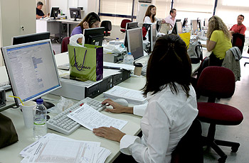 Δημόσιο : Χιλιάδες αποχωρήσεις