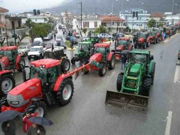 Μπλόκα αγροτών στο Λασίθι