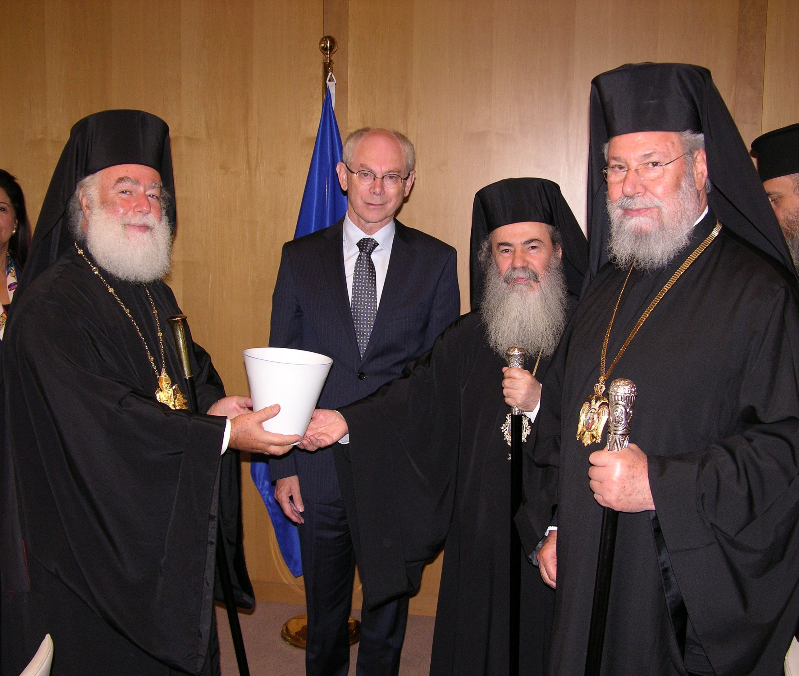 Στον Rompuy οι προκαθήμενοι