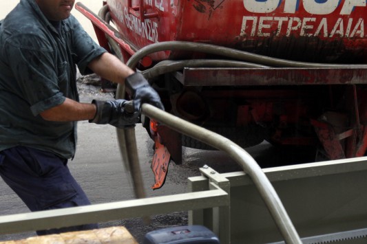 «Άδικη η εξίσωση του πετρελαίου»