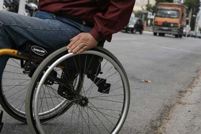 Κραυγή αγωνίας από ανάπηρο