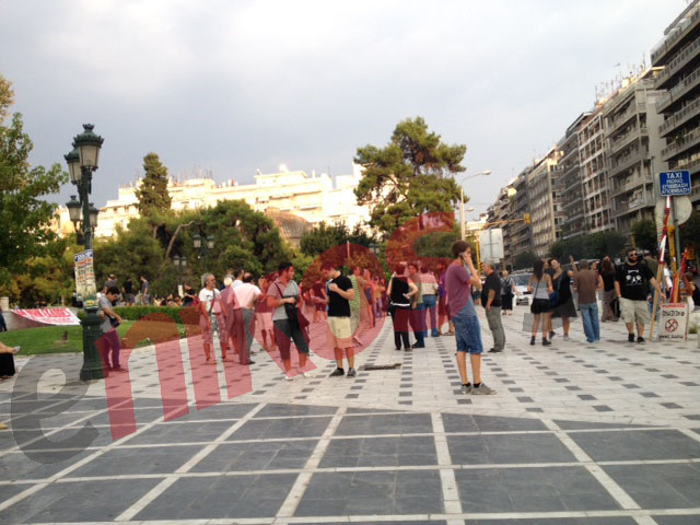 Τώρα- Οι πρώτοι διαδηλωτές στη ΔΕΘ