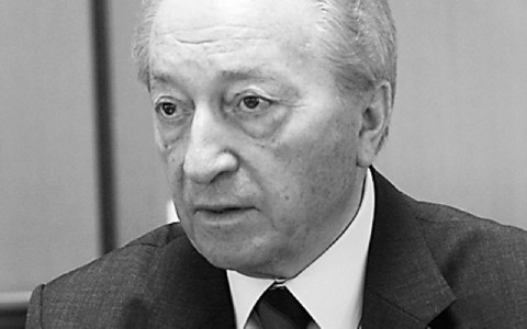 Οι…τέως στο πλευρό του Τσίπρα