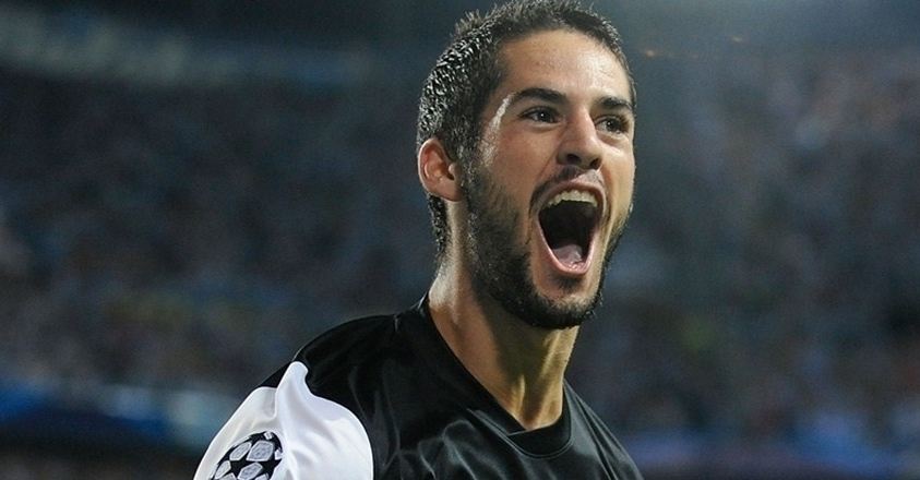 Επιβλητικά… πρώτη