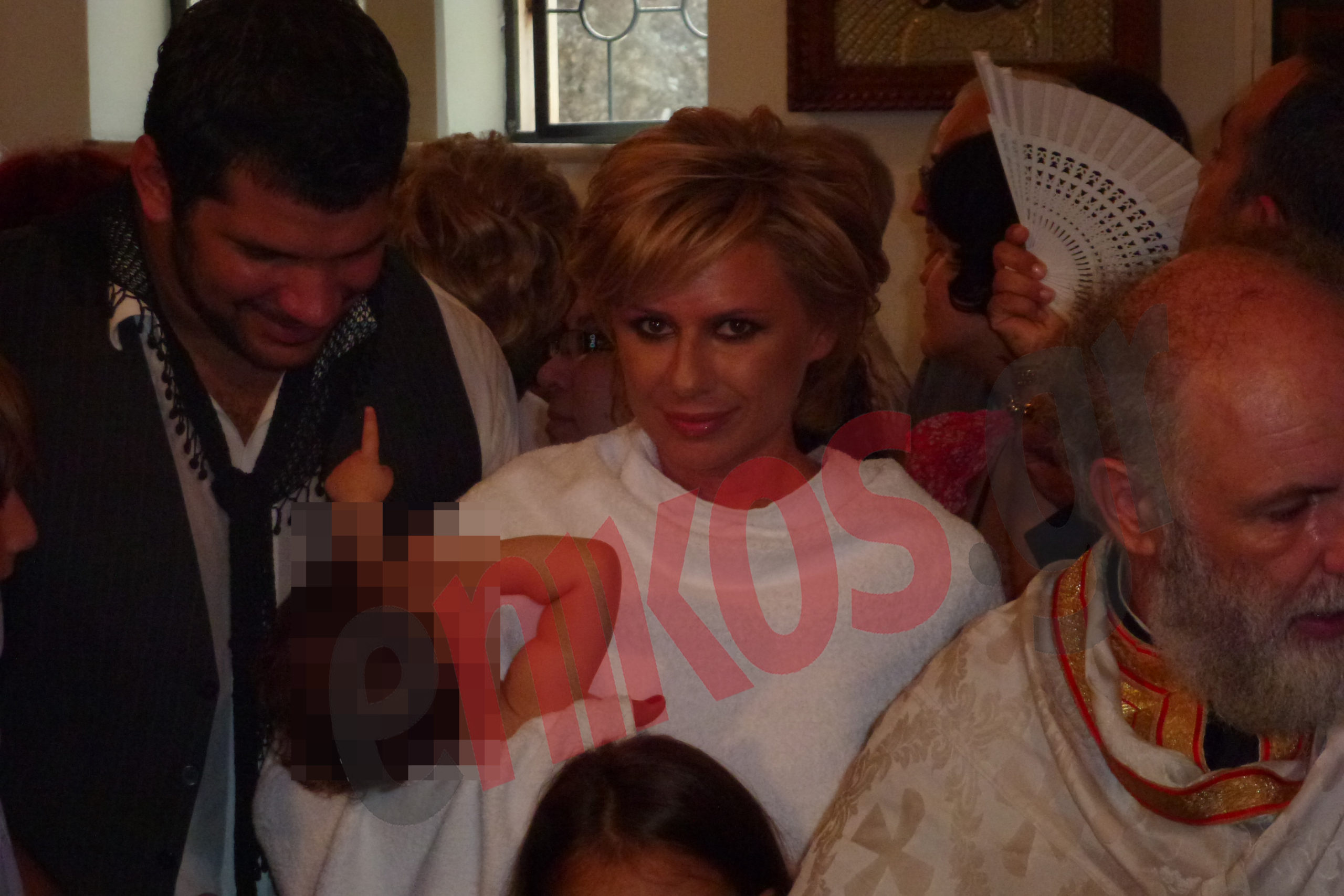 Φωτογραφίες -Στα βαφτίσια της Καραβάτου