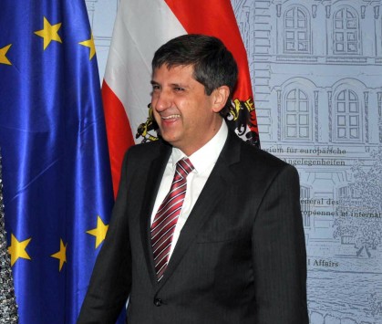 Αδιάλλακτος ο Σπίντελεγκερ