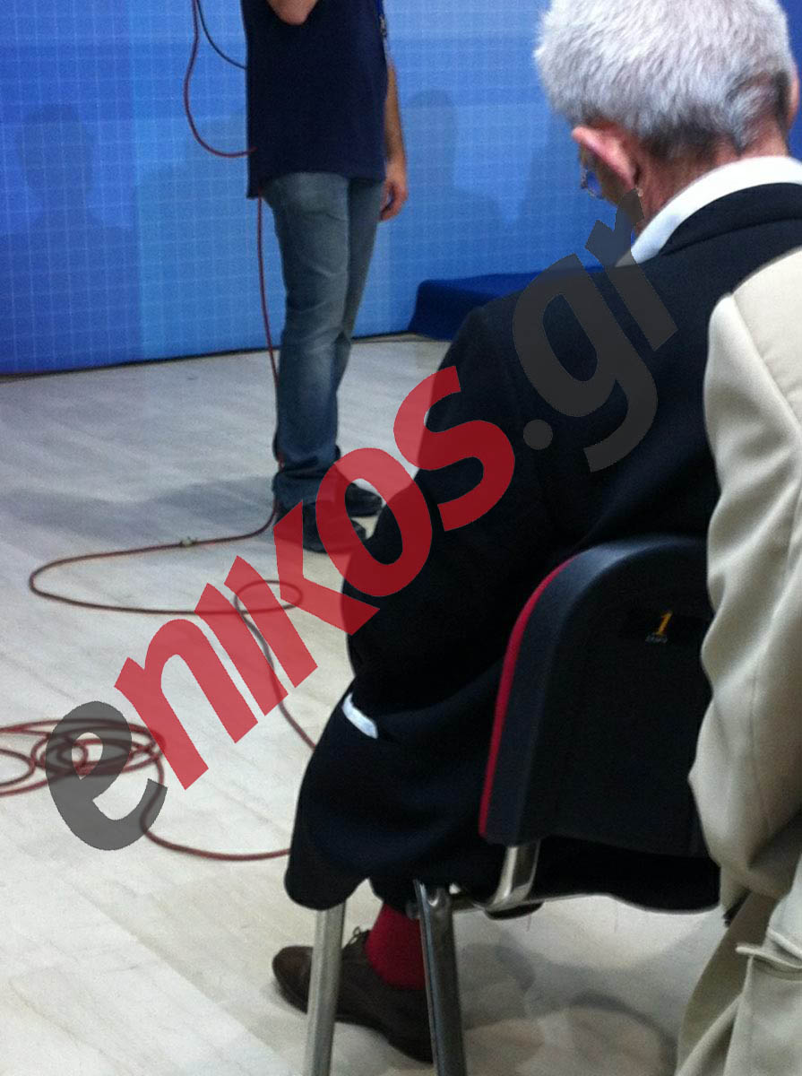 Η κόκκινη κάλτσα του Μπουτάρη