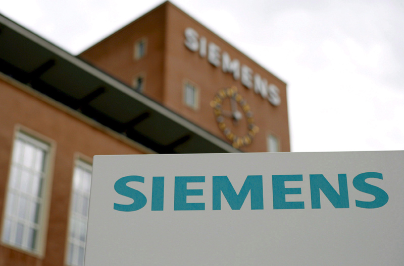 Μπαράζ απολύσεων στις ΗΠΑ