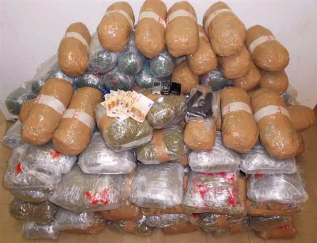 Μετέφεραν 151 κιλά χασίς