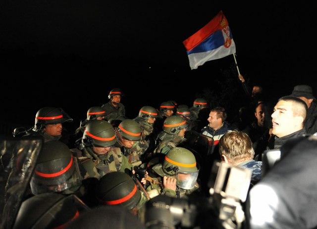 SOS από τους Σέρβους του Κοσόβου