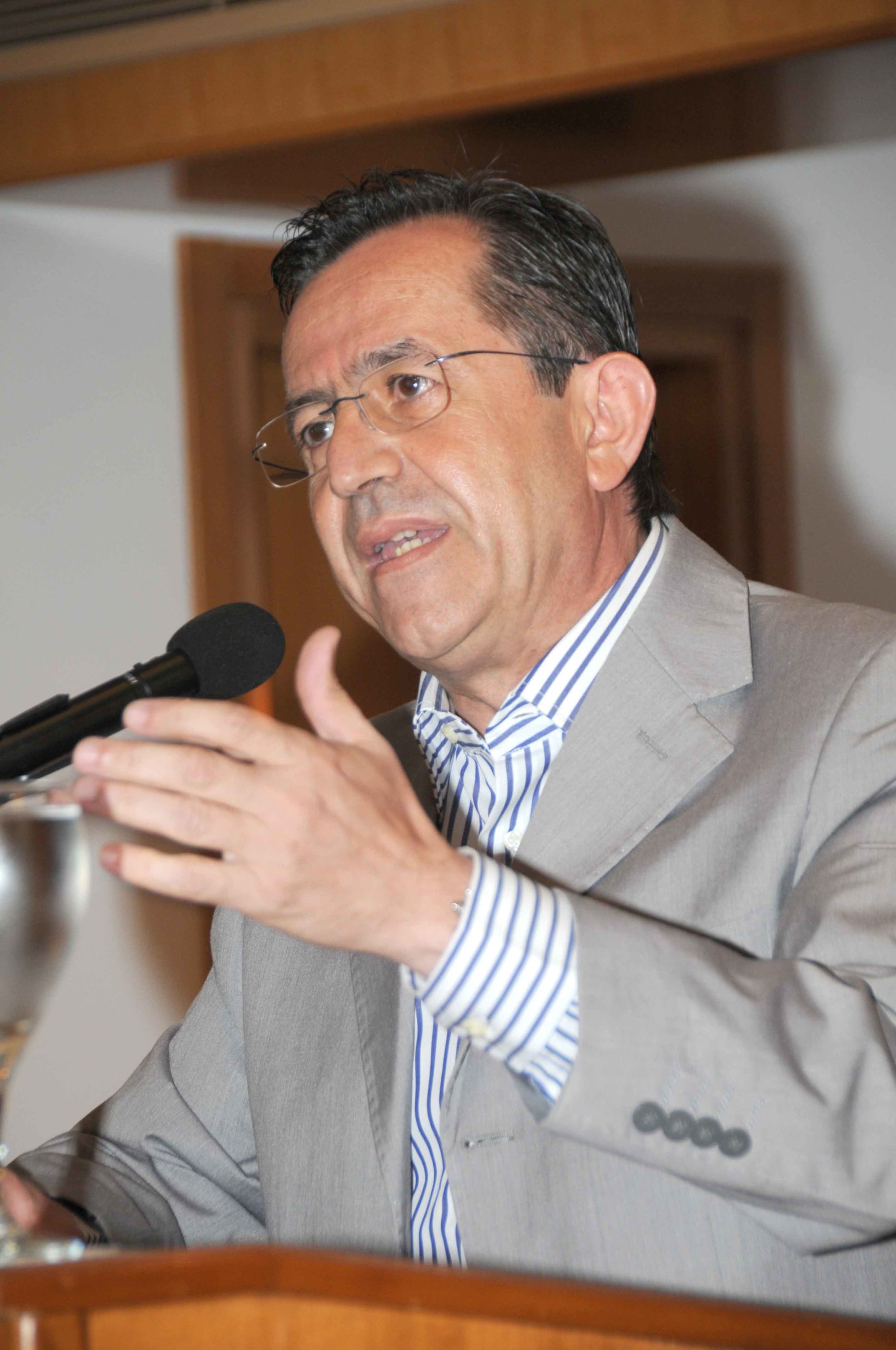 Νικολόπουλος για “σκαφάτους”