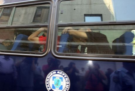 Νέες συλλήψεις λαθρομετανάστων