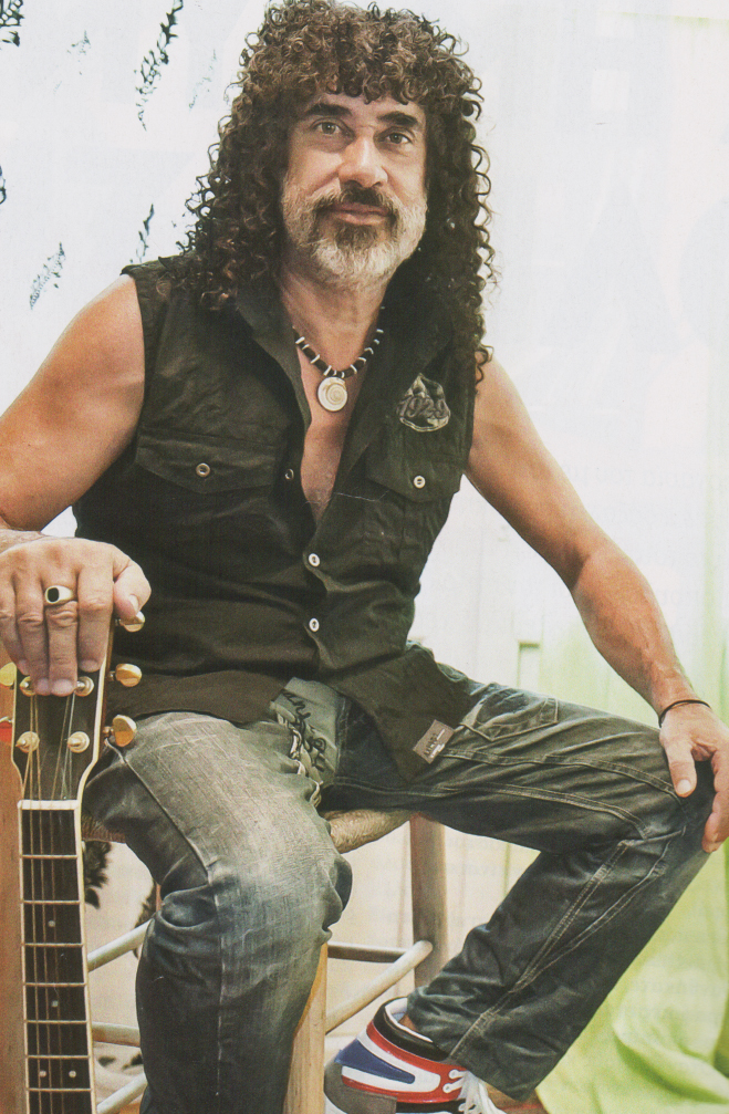 Ηταν βυθισμένος στο αλκοόλ