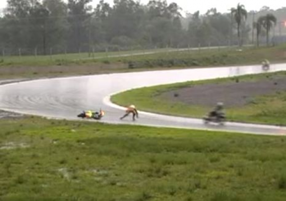 Απίστευτος “παπατζής”