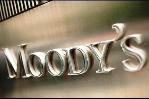 O Moody’s προβλέπει ύφεση 7%