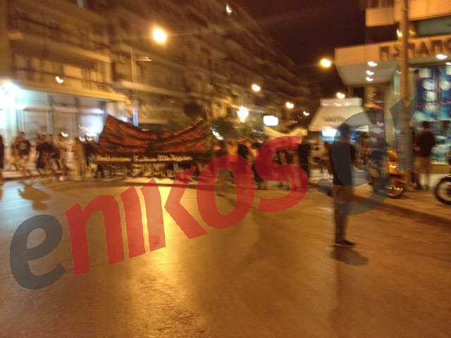 Τώρα-Έφτασε στην Καμάρα η πορεία