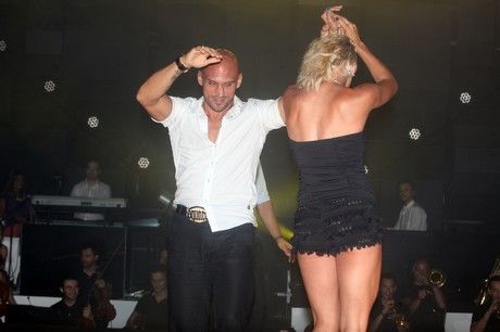 Μποξέρ προκαλεί τον Κασιδιάρη