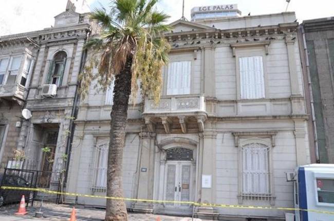 Όσα δεν φτάνει η αλεπού