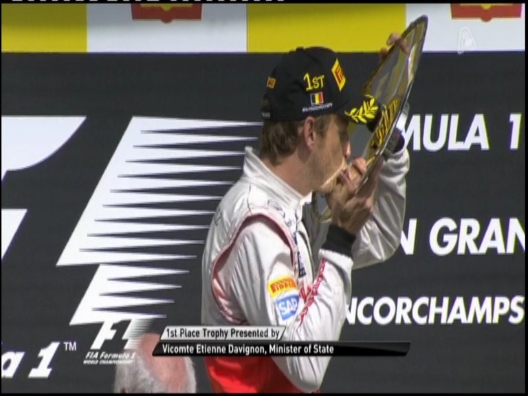 Επιτέλους πρώτος ο Μπάτον!