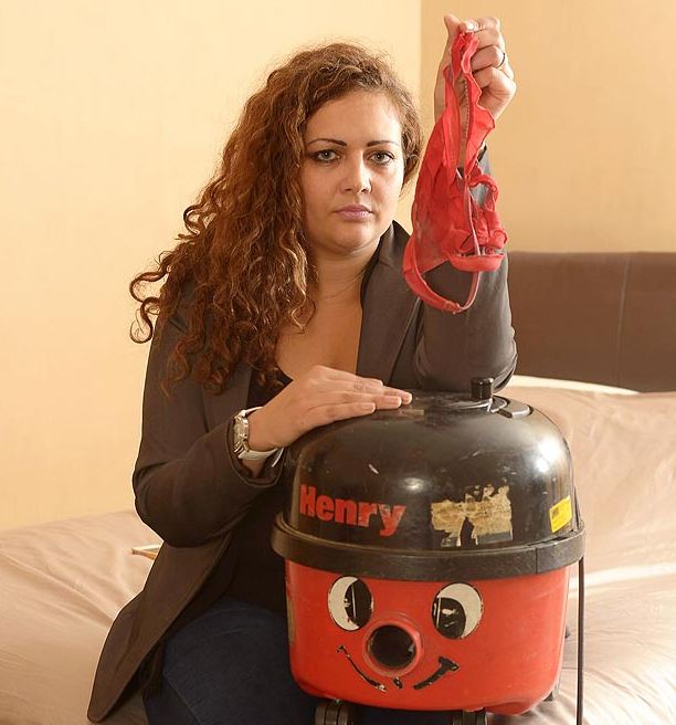 Τον “πρόδωσε” η ηλεκτρική σκούπα