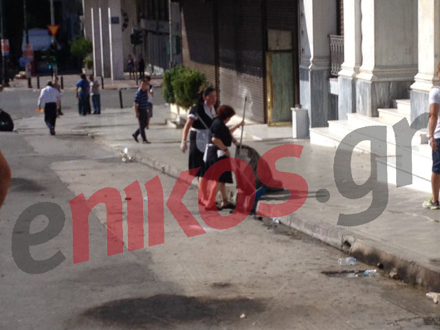 Φωτό-Καθαρίστριες στο “πεδίο της μάχης”