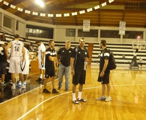 12 ράμματα σε…φιλικό