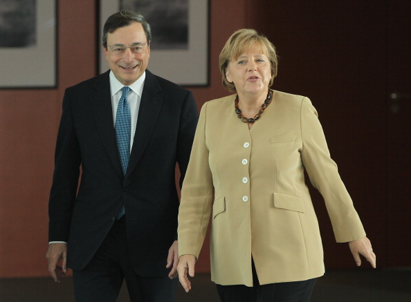 Τα λένε Merkel-Draghi